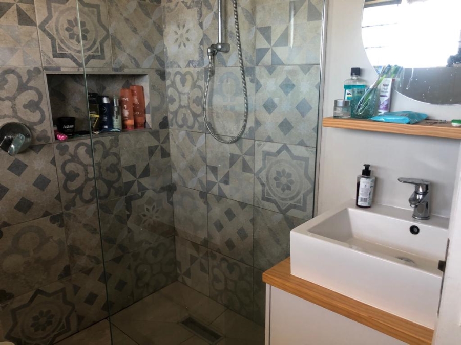 To Let 2 Bedroom Property for Rent in Humewood Eastern Cape